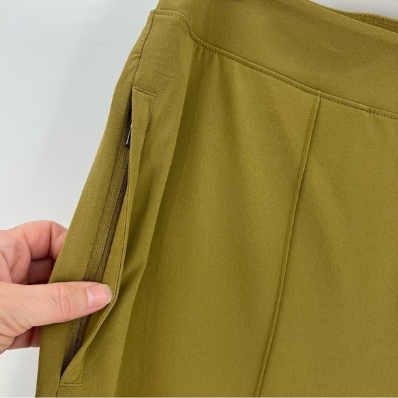 Athleta Vienna Slim Pant in Tapestry Gold Size 8P NEW - Picture 8 of 13